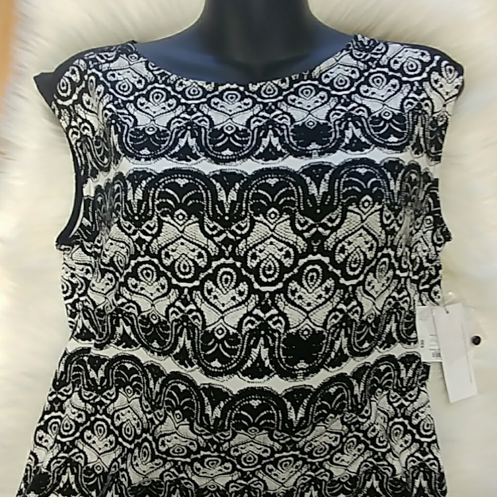 Liz Claiborne Printed Sleeveless Top - Picture 7 of 8